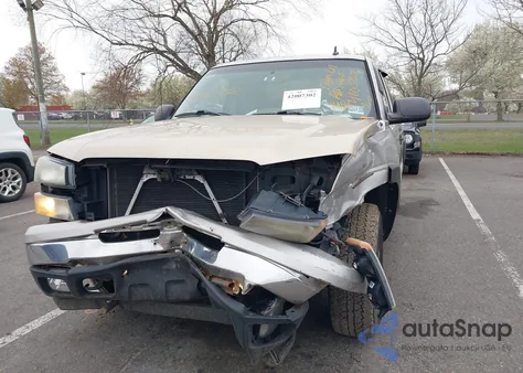 2006 Chevrolet Silverado 1500 Lt1 z USA, uszkodzony, nr VIN 2GCEK19B261329161